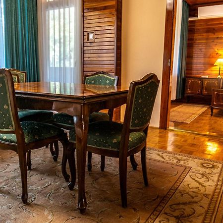 Ozoon Hotel Ньиредьхаза Экстерьер фото